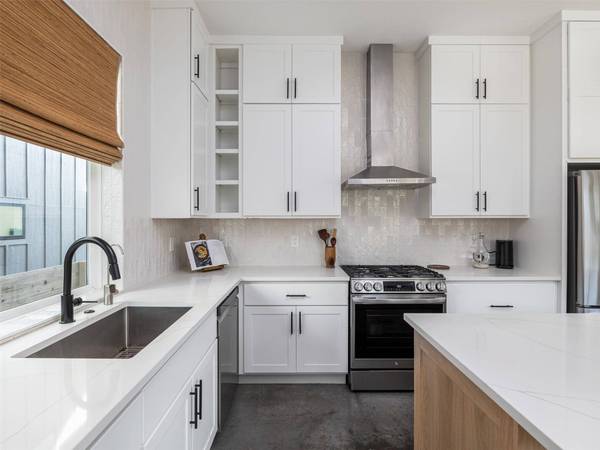 18206 Fair LN, Leander, TX 78645