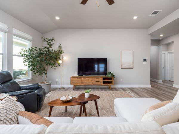 167 Victoria Peak LOOP, Dripping Springs, TX 78620