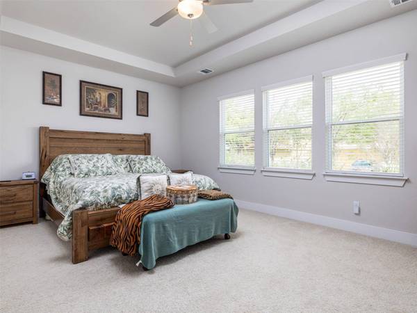 245 Brooks Ranch DR, Kyle, TX 78640