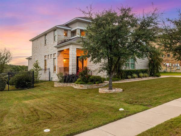 15716 De Fortuna DR, Bee Cave, TX 78738