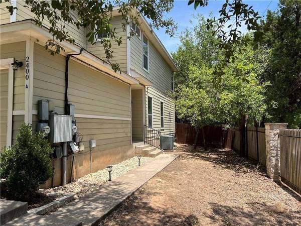 2400 Allred DR #B, Austin, TX 78748