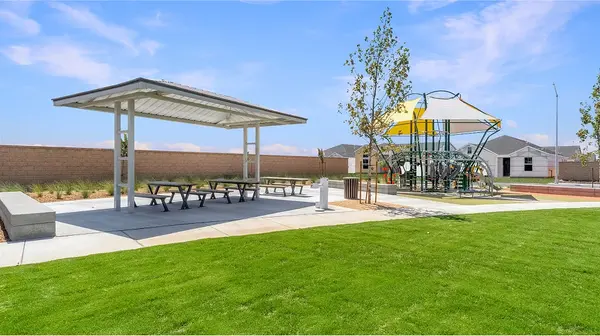 Hayes & Dakota Ave, Fresno, 93723 by Lennar