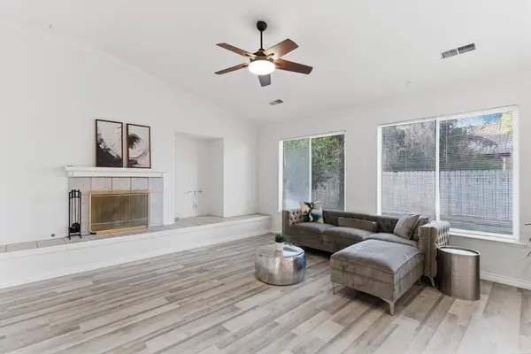 2624 E Houston AVE, Fresno, CA 93720