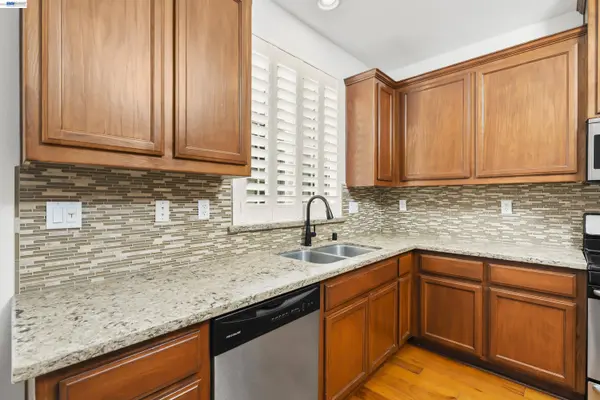 1411 Landmark Cir, Lincoln, CA 95648