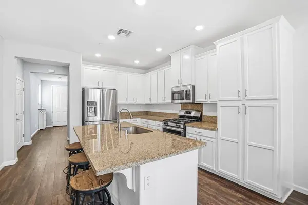 7809 Finnhorse WAY, Sacramento, CA 95828