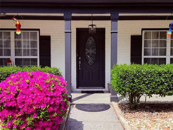 2703 Brookefield LN, Kennesaw, GA 30152