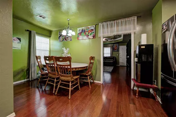 2609 S Lindsay AVE, Oklahoma City, OK 73129