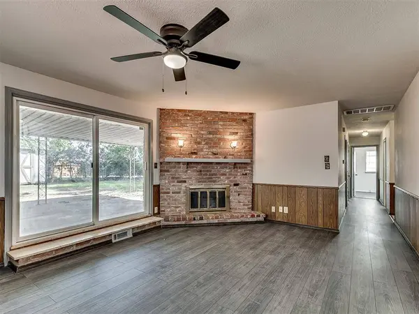 2525 SW 69th ST, Oklahoma City, OK 73159