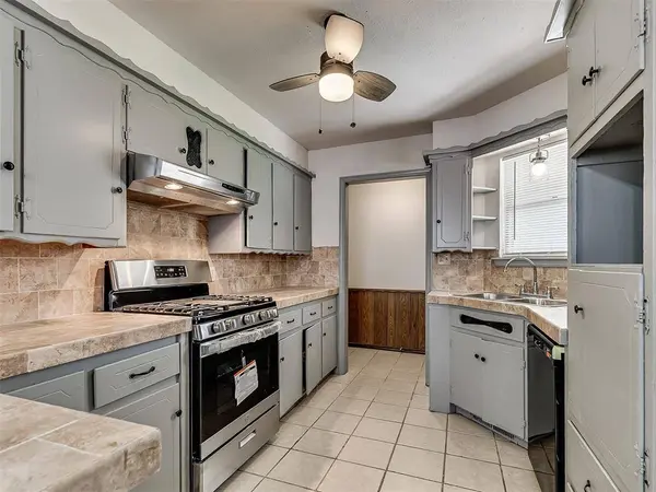 2525 SW 69th ST, Oklahoma City, OK 73159