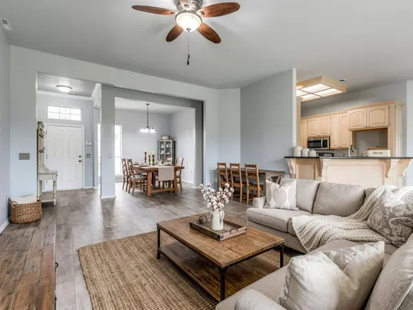 11713 SILVER SUN DR, Oklahoma City, OK 73162