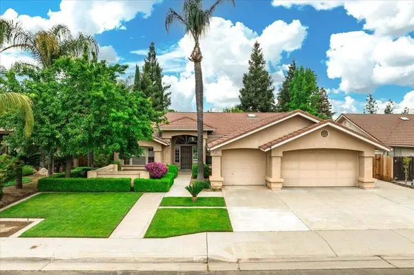2065 Windsor AVE, Clovis, CA 93611