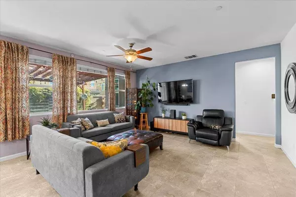 3930 Saginaw AVE, Clovis, CA 93619