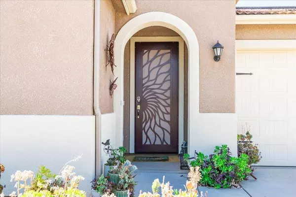 3930 Saginaw AVE, Clovis, CA 93619