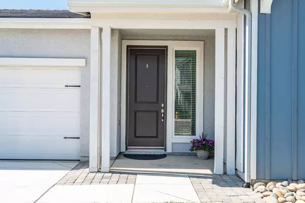 4146 Dennis AVE, Clovis, CA 93619