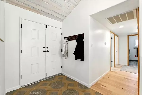 12194 N Armstrong AVE, Clovis, CA 93619