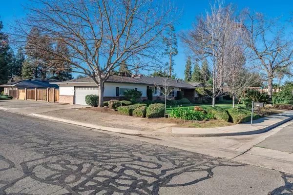 1488 W Roberts AVE, Fresno, CA 93711