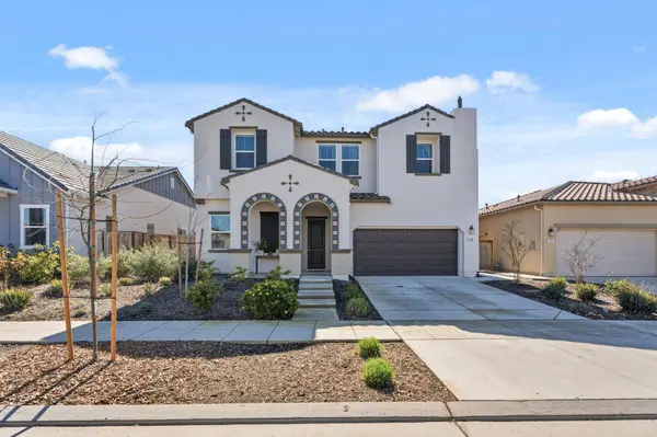 588 Overstone AVE, Madera, CA 93636