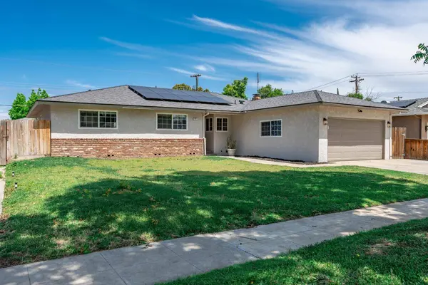 772 E Sample AVE, Fresno, CA 93710