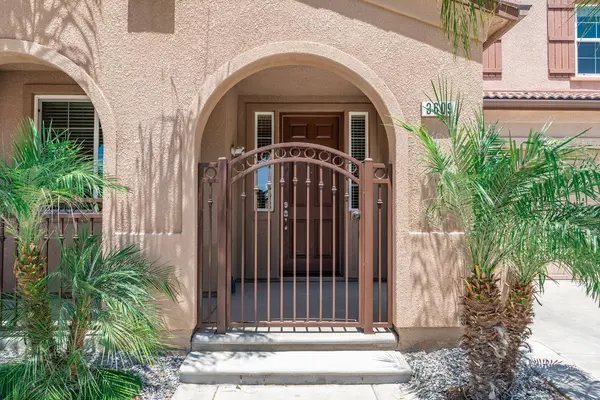 3609 Flint AVE, Clovis, CA 93619