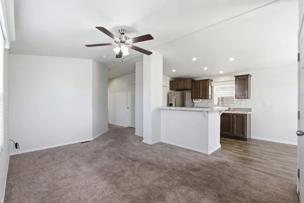 1650 Villa AVE #28, Clovis, CA 93612
