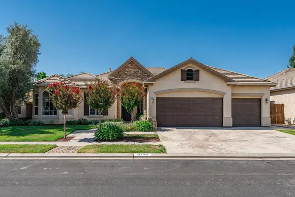 2140 Serena AVE, Clovis, CA 93619
