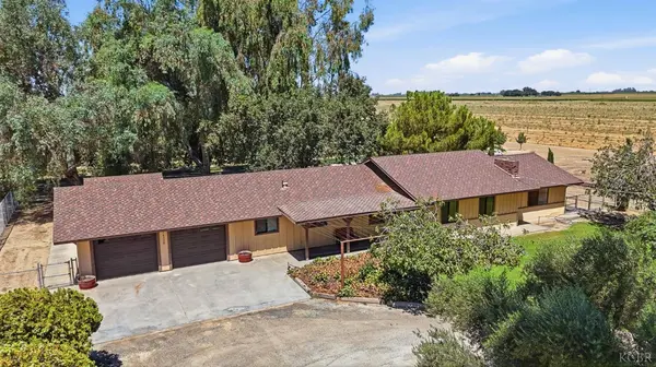 16528 14th AVE, Hanford, CA 93230