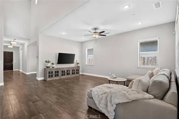 11315 N Via San Toma DR, Fresno, CA 93730