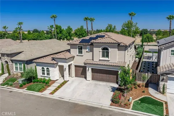 11315 N Via San Toma DR, Fresno, CA 93730