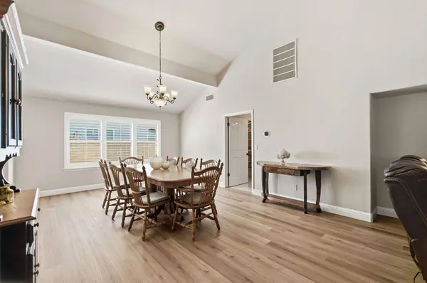 2843 Carolina AVE, Clovis, CA 93611
