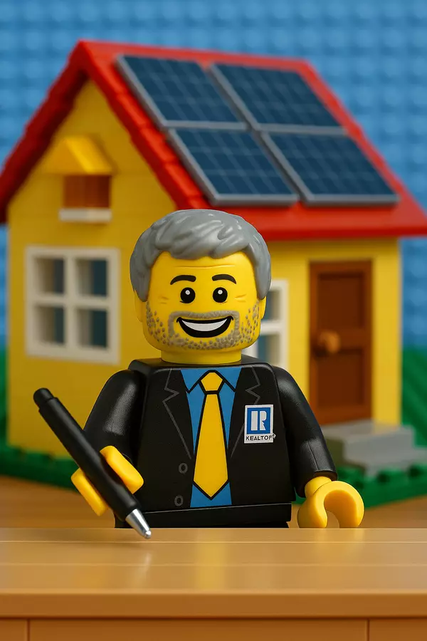 feature image of How to Sell a Home with Solar Panels in Antioch, Illinois