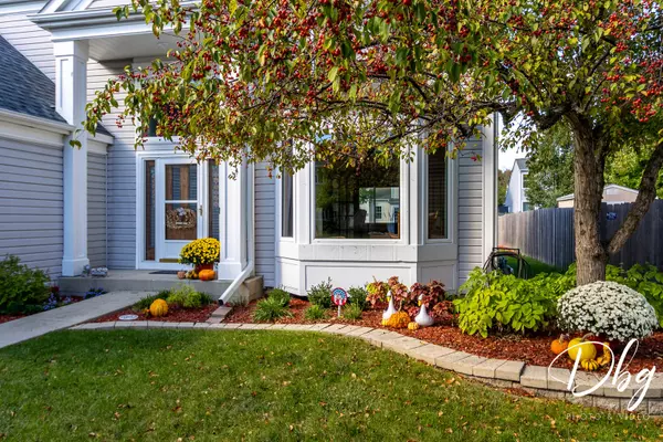 Grayslake, IL 60030-1196,252 Carters Grove Ct