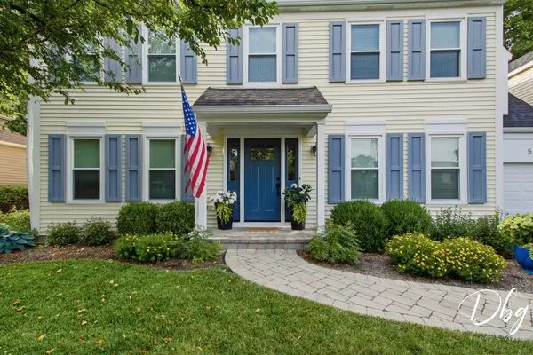 5380 Oakview Ln, Gurnee, IL 60031-1791
