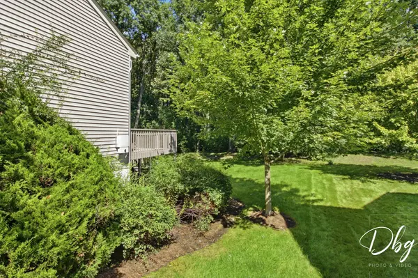 526 Middlebury Dr, Lake Villa, IL 60046-5078