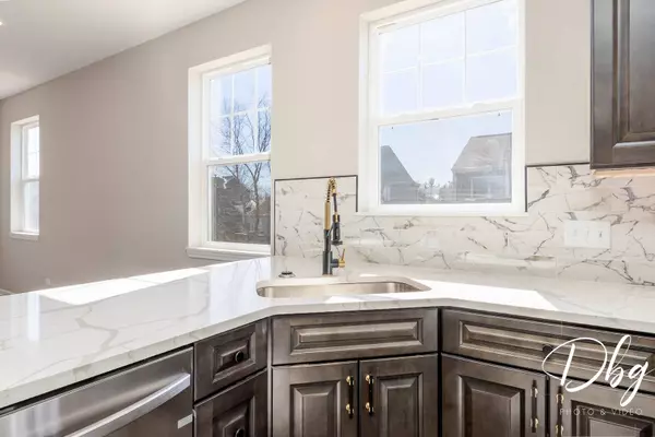 2174 N Orchard LN, Round Lake Beach, IL 60073