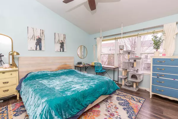 1988 LILY LN, Round Lake, IL 60073