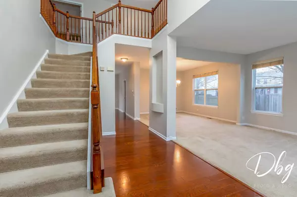 416 Cyprus CIR, Lake Villa, IL 60046