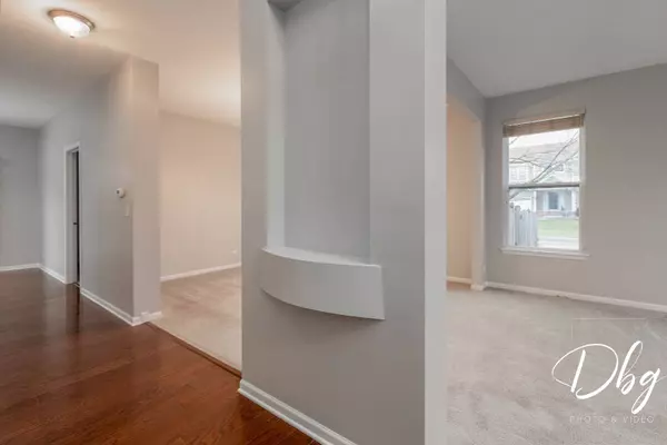 416 Cyprus CIR, Lake Villa, IL 60046