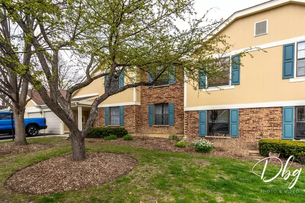 1168 Northbury LN #B1, Wheeling, IL 60090