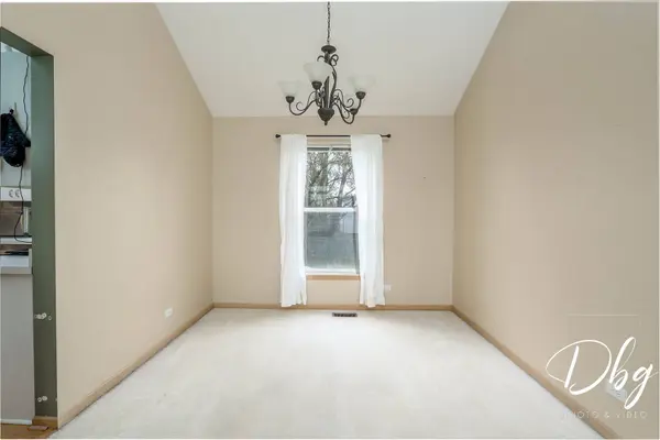 2557 N ORCHARD LN, Round Lake Beach, IL 60073