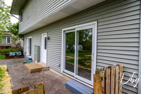 36509 N TRAER TER, Gurnee, IL 60031