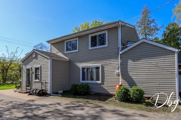 34119 N Hainesville RD, Round Lake, IL 60073