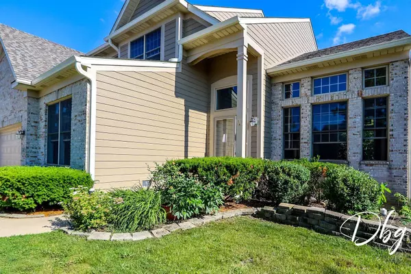 582 Aspen WAY, Antioch, IL 60002