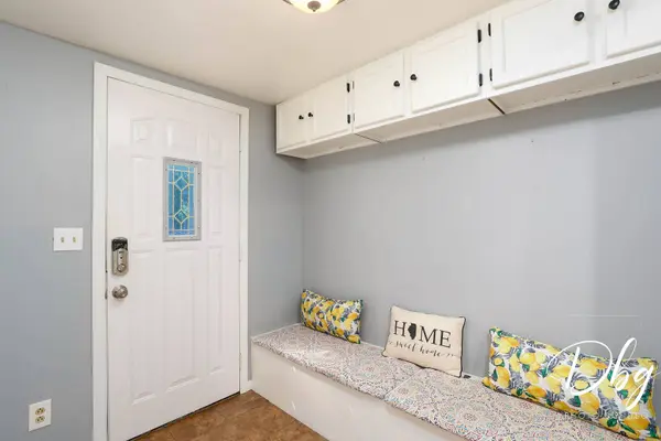 37905 N Loyola AVE, Beach Park, IL 60087