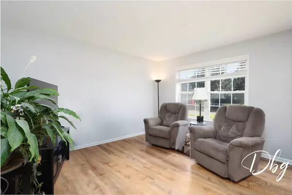 2380 N Salem LN, Round Lake Beach, IL 60073