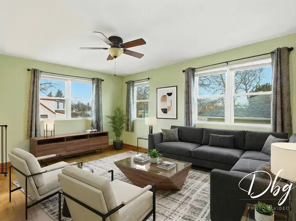 233 W Hawthorne DR, Round Lake Beach, IL 60073