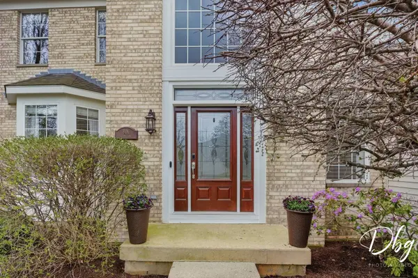 801 Eaton LN, Lake Villa, IL 60046