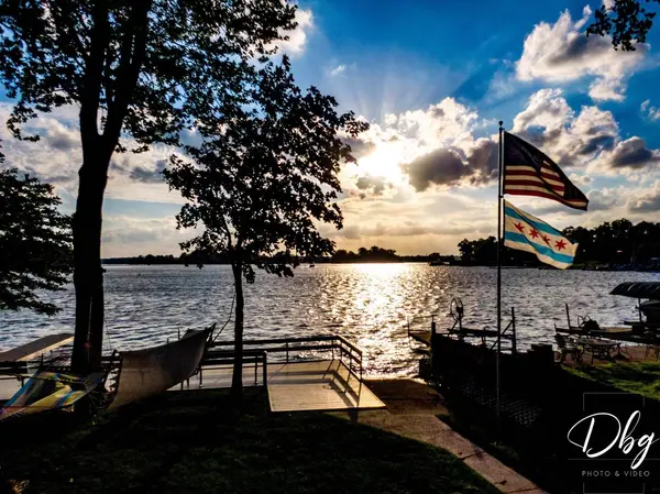 35616 N Sheridan DR, Fox Lake, IL 60020