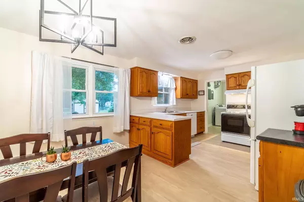 6616 Arnel Avenue, Fort Wayne, IN 46835