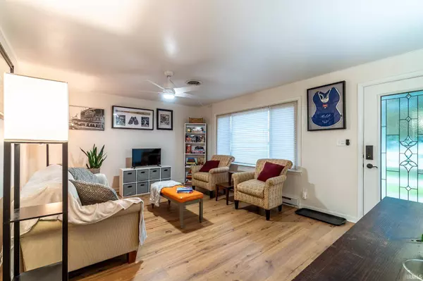 6616 Arnel Avenue, Fort Wayne, IN 46835