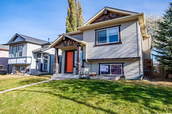 27 Jacobs Close, Red Deer, AB T4P4C8